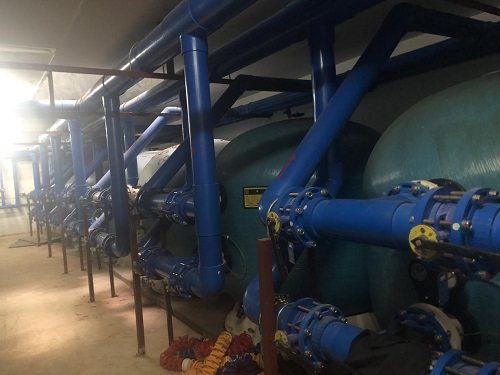 蘑菇视频在线官网設備機房中的過濾砂缸